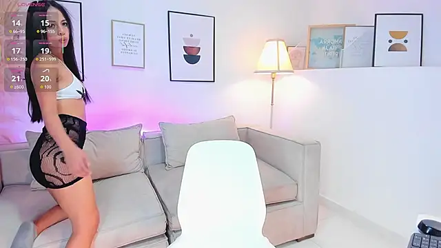 valka wolfe online show from 09/17/25, 02:19