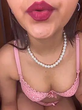 Black baby online show from 04/18/26, 08:09