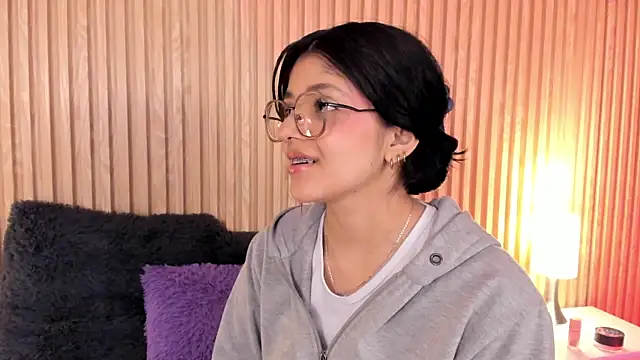 lana dol online show from 09/15/25, 01:00