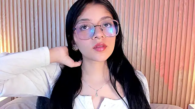 lana dol online show from 09/25/25, 12:09