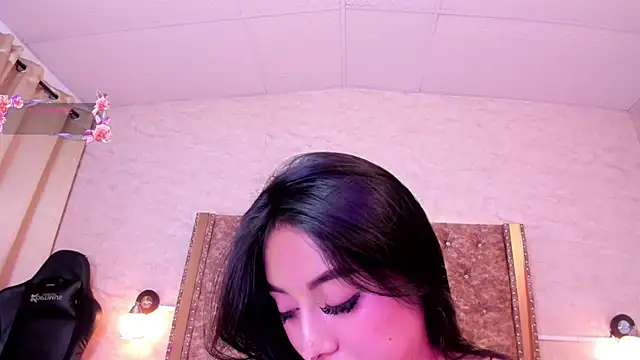 gaby desire777 online show from 02/08/25, 01:00