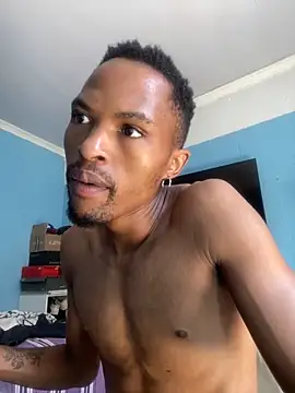 Snapshot of BlueIceCube chatting on 01/23/25, 11:48 BlueIceCube online show from 01/23/25, 11:48