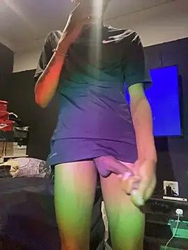 Snapshot of BlueIceCube chatting on 10/02/25, 03:46 BlueIceCube online show from 10/02/25, 03:46