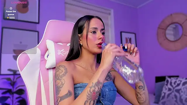 jinx dh online show from 12/06/24, 08:18