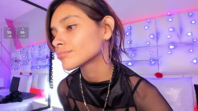 Snapshot of Salome_rouse1 chatting on 12/20/24, 08:34 Salome rouse1 online show from 12/20/24, 08:34