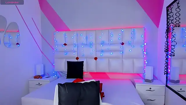 Snapshot of Salome_rouse1 chatting on 01/16/25, 09:19 Salome rouse1 online show from 01/16/25, 09:19