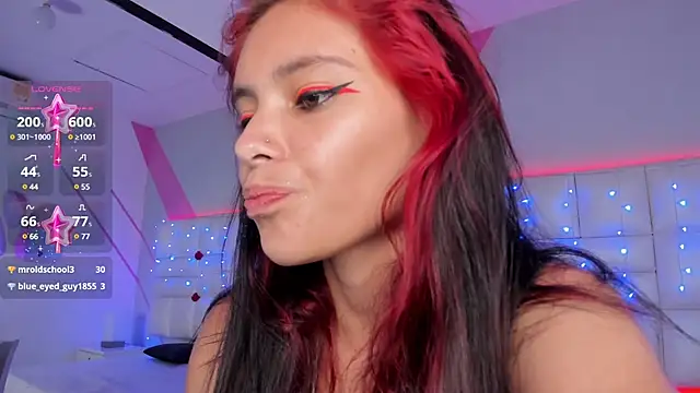 Snapshot of Salome_rouse1 chatting on 02/20/25, 12:08 Salome rouse1 online show from 02/20/25, 12:08