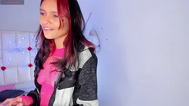 Snapshot of Salome_rouse1 chatting on 03/05/25, 11:38 Salome rouse1 online show from 03/05/25, 11:38