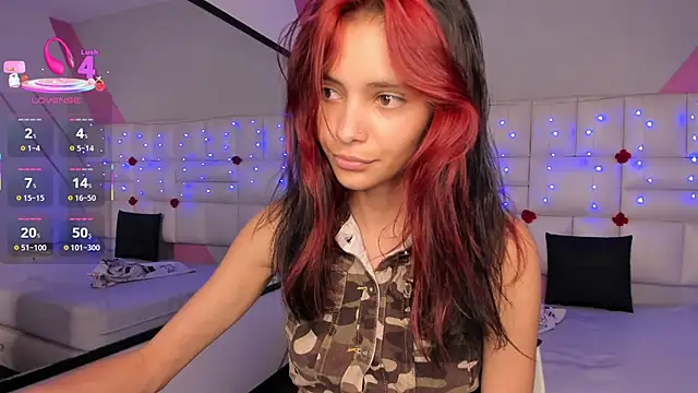 Snapshot of Salome_rouse1 chatting on 03/10/25, 09:07 Salome rouse1 online show from 03/10/25, 09:07