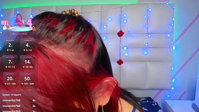 Snapshot of Salome_rouse1 chatting on 03/13/25, 11:49 Salome rouse1 online show from 03/13/25, 11:49