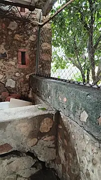 Snapshot of sweet_outdoor_charm chatting on 04/17/26, 04:10 sweet outdoor charm online show from 04/17/26, 04:10