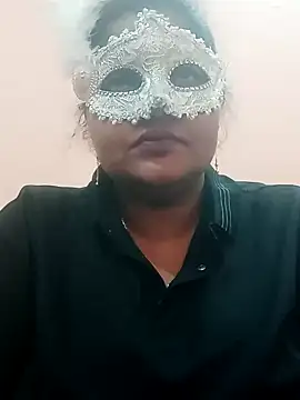 Snapshot of seemi_bhabhi chatting on 01/27/25, 02:31 seemi bhabhi online show from 01/27/25, 02:31