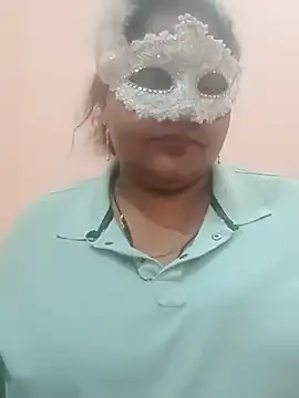 Snapshot of seemi_bhabhi chatting on 02/23/25, 04:50 seemi bhabhi online show from 02/23/25, 04:50