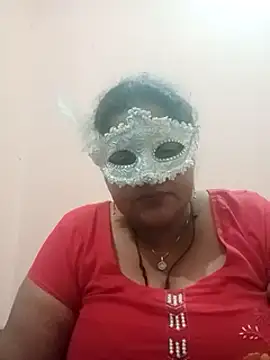 Snapshot of seemi_bhabhi chatting on 03/03/25, 08:49 seemi bhabhi online show from 03/03/25, 08:49