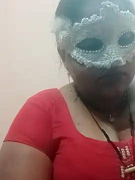 Snapshot of seemi_bhabhi chatting on 03/22/25, 03:09 seemi bhabhi online show from 03/22/25, 03:09