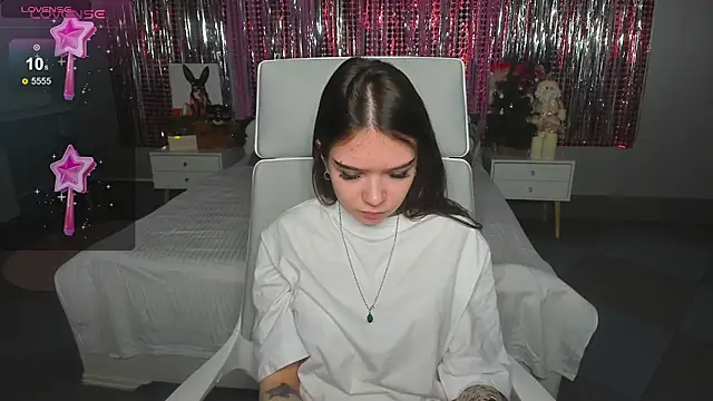 Snapshot of SweetyDeviliya chatting on 12/05/24, 05:48 SweetyDeviliya online show from 12/05/24, 05:48