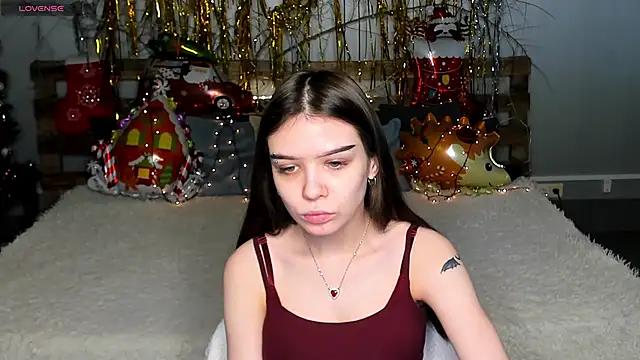 Snapshot of SweetyDeviliya chatting on 01/05/25, 09:05 SweetyDeviliya online show from 01/05/25, 09:05