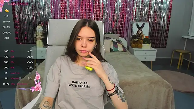 Snapshot of SweetyDeviliya chatting on 01/18/25, 03:31 SweetyDeviliya online show from 01/18/25, 03:31