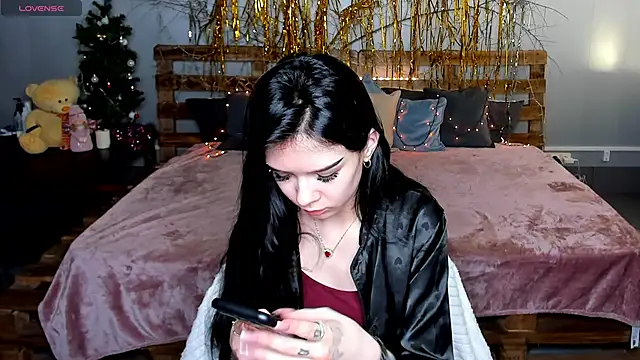 Snapshot of SweetyDeviliya chatting on 01/25/25, 09:26 SweetyDeviliya online show from 01/25/25, 09:26