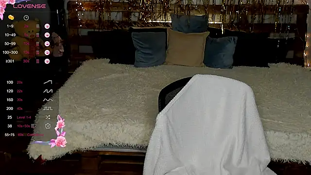 Snapshot of SweetyDeviliya chatting on 02/06/25, 12:26 SweetyDeviliya online show from 02/06/25, 12:26