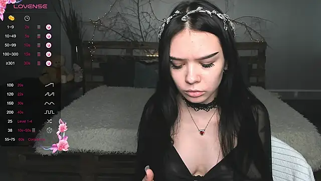 Snapshot of SweetyDeviliya chatting on 02/27/25, 11:31 SweetyDeviliya online show from 02/27/25, 11:31