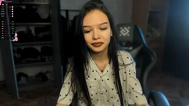 Snapshot of SweetyDeviliya chatting on 03/24/26, 03:00 SweetyDeviliya online show from 03/24/26, 03:00