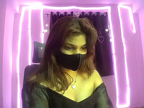 Snapshot of your_pokkie chatting on 01/21/25, 06:23 your pokkie online show from 01/21/25, 06:23