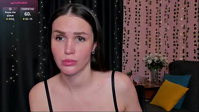 Snapshot of cross_the_line chatting on 03/13/26, 07:59 cross the line online show from 03/13/26, 07:59