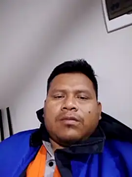 Snapshot of zeta29 chatting on 11/17/25, 02:28 zeta29 online show from 11/17/25, 02:28