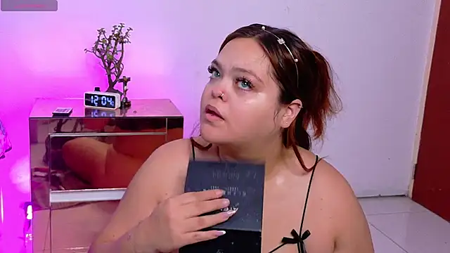 Snapshot of Dakota-Bruce chatting on 02/08/26, 05:05 Dakota-Bruce online show from 02/08/26, 05:05