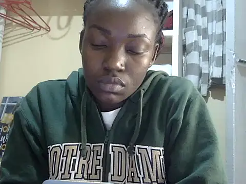 Snapshot of Chichii- chatting on 01/27/25, 10:27 Chichii- online show from 01/27/25, 10:27