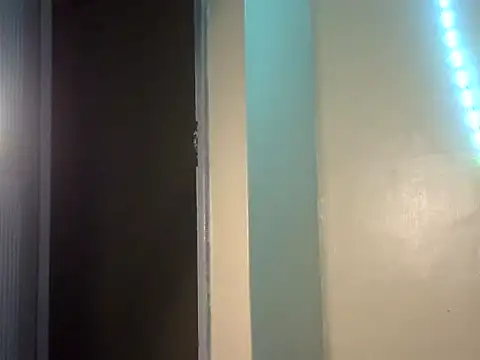 Snapshot of Chichii- chatting on 02/20/25, 08:58 Chichii- online show from 02/20/25, 08:58