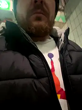 Snapshot of Johny69xo chatting on 10/12/25, 03:49 Johny69xo online show from 10/12/25, 03:49