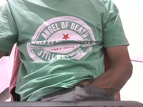 bbehemothh online show from 02/18/25, 12:37