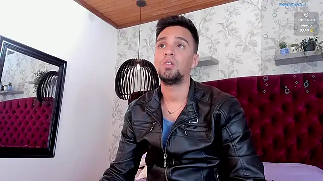 Snapshot of Edward_max chatting on 01/27/25, 05:14 Edward max online show from 01/27/25, 05:14