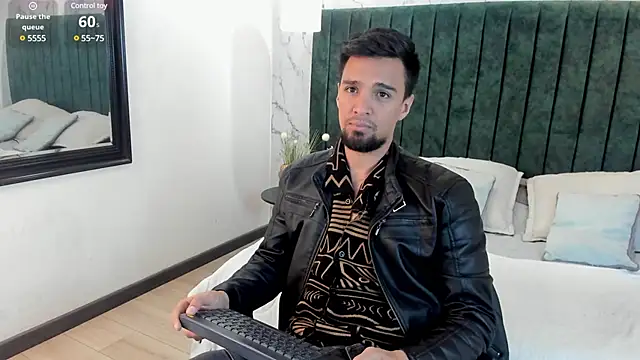 Snapshot of Edward_max chatting on 02/21/25, 03:34 Edward max online show from 02/21/25, 03:34