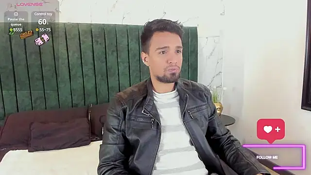 Snapshot of Edward_max chatting on 03/21/25, 03:33 Edward max online show from 03/21/25, 03:33