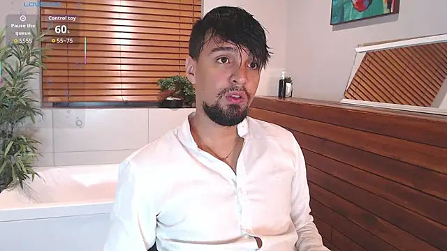 Snapshot of Edward_max chatting on 11/24/25, 03:50 Edward max online show from 11/24/25, 03:50