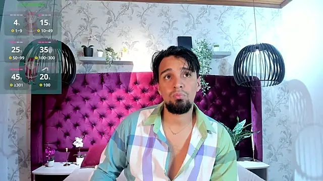 Snapshot of Edward_max chatting on 12/04/25, 04:00 Edward max online show from 12/04/25, 04:00