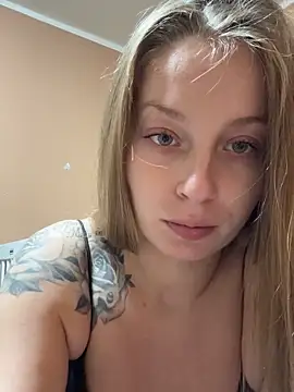 Hr Frk Olsen online show from 10/13/25, 04:40