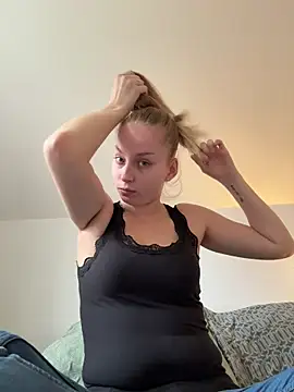 Hr Frk Olsen online show from 01/18/26, 10:41