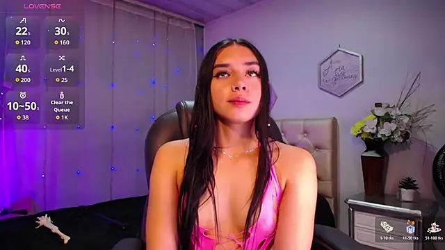 Kylie golden online show from 10/19/25, 12:28
