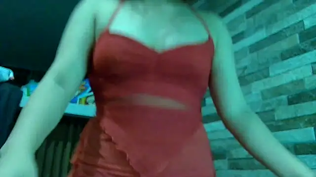 Snapshot of Elsa_sweet chatting on 03/07/26, 03:25 Elsa sweet online show from 03/07/26, 03:25