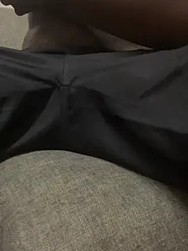 Snapshot of Mischevous_T69 chatting on 04/25/26, 08:06 Mischevous T69 online show from 04/25/26, 08:06