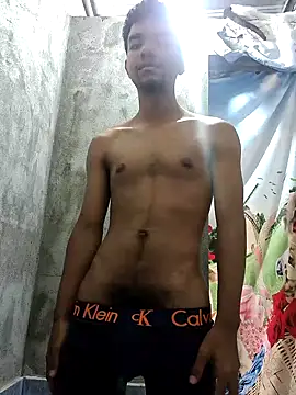 Reynold2608 online show from 12/27/24, 04:54