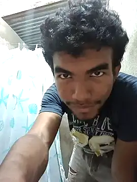 Reynold2608 online show from 02/15/25, 11:14