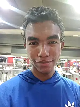 Snapshot of Reynold2608 chatting on 03/06/26, 11:56 Reynold2608 online show from 03/06/26, 11:56