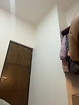 Snapshot of diosagriega_1 chatting on 03/19/26, 07:01 diosagriega 1 online show from 03/19/26, 07:01