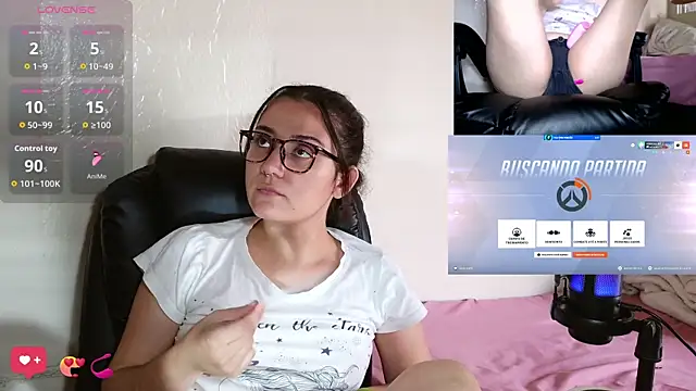 Snapshot of sobresalinaa chatting on 10/13/25, 02:06 sobresalinaa online show from 10/13/25, 02:06