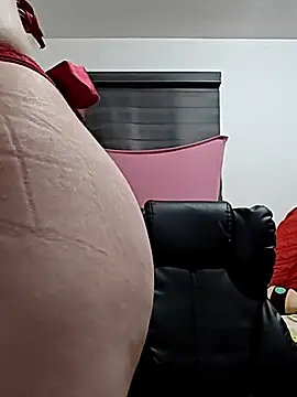 Snapshot of mao-duraznitt chatting on 03/27/26, 02:28 mao-duraznitt online show from 03/27/26, 02:28